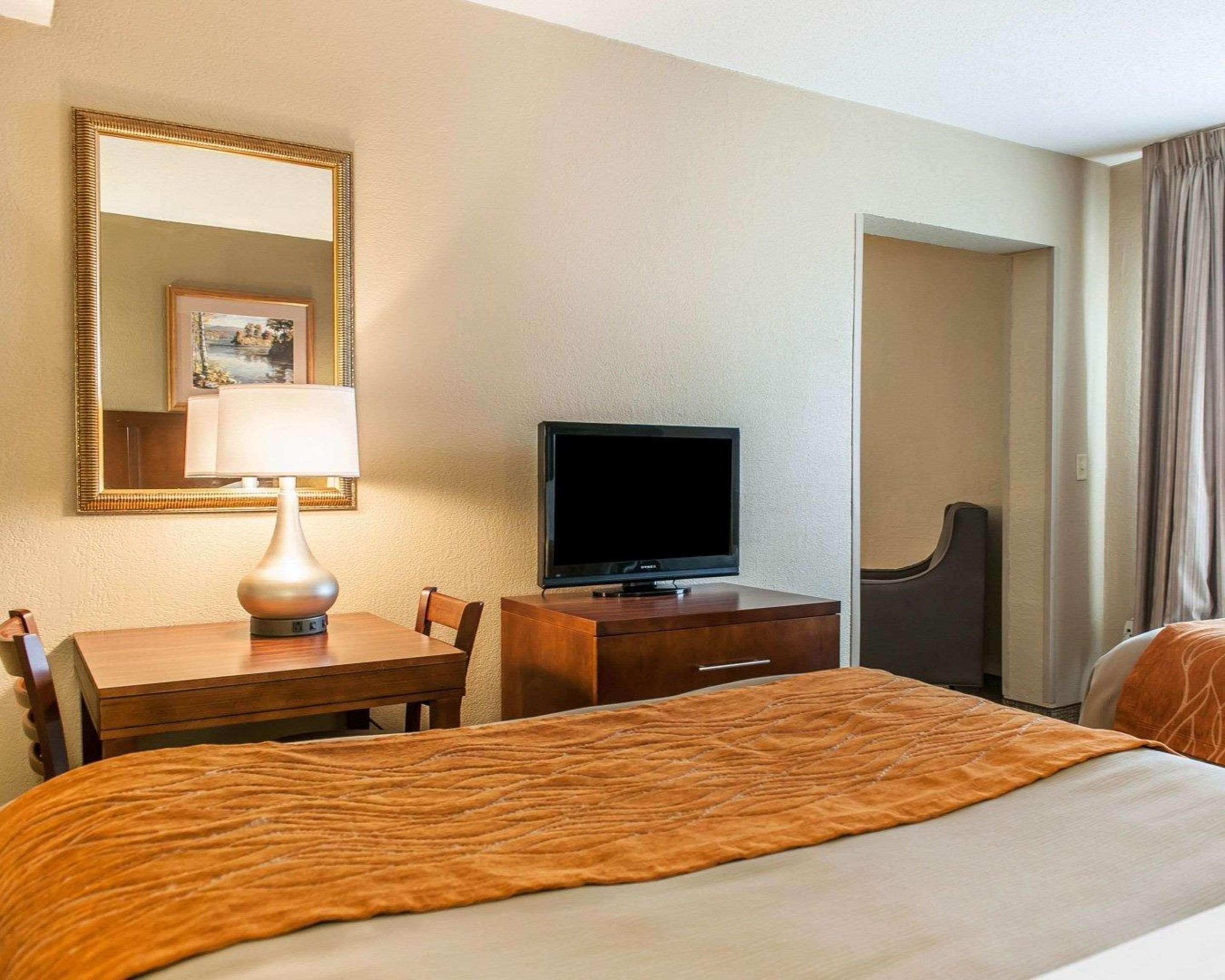 Comfort Inn Медисън Екстериор снимка
