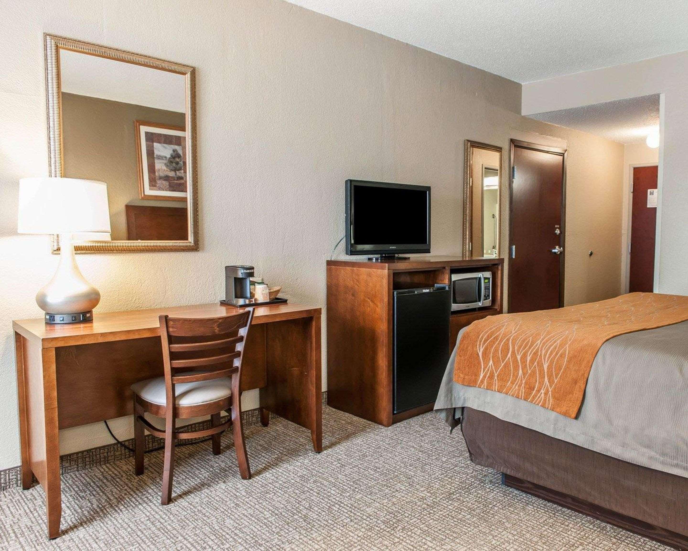 Comfort Inn Медисън Екстериор снимка