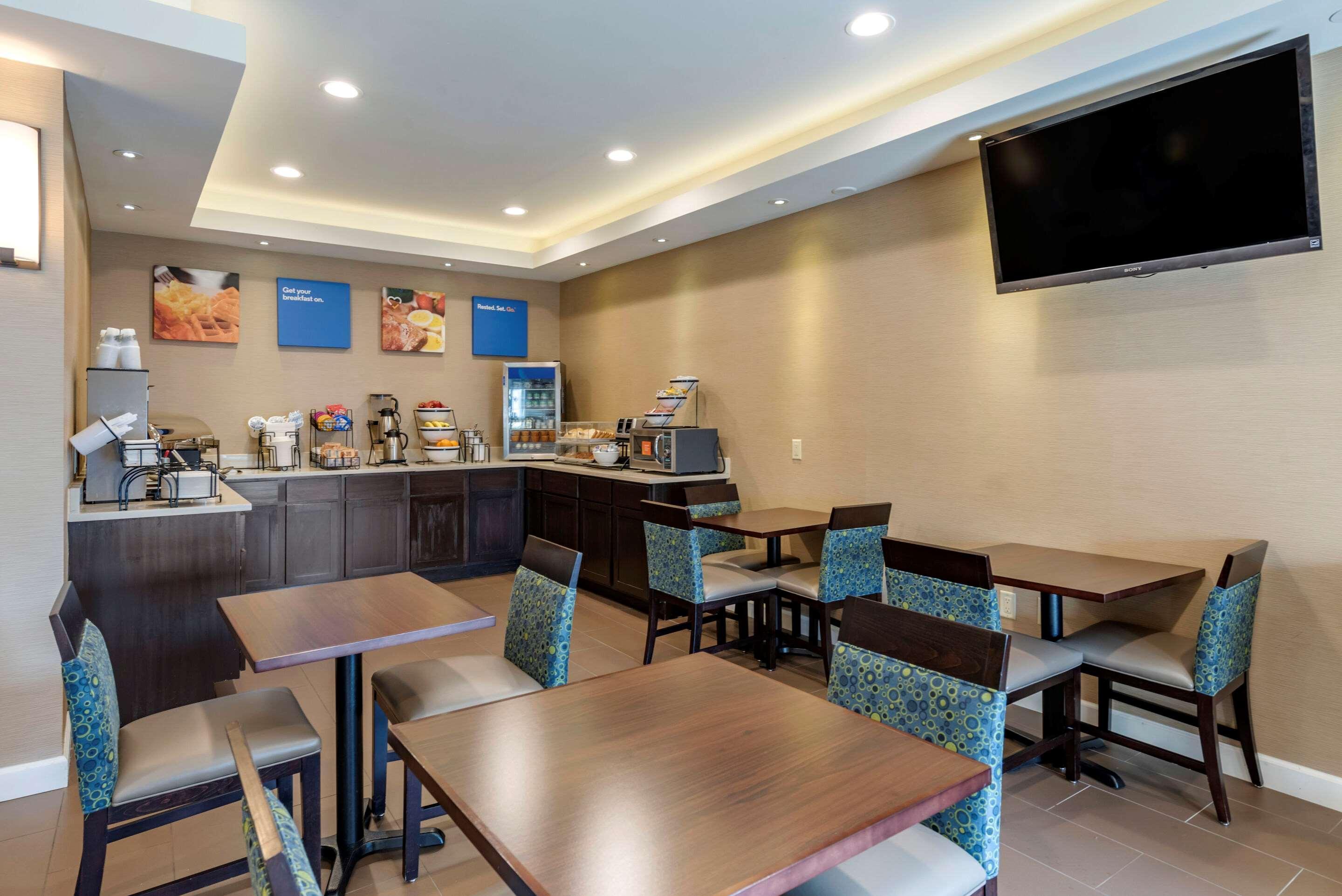 Comfort Inn Медисън Екстериор снимка
